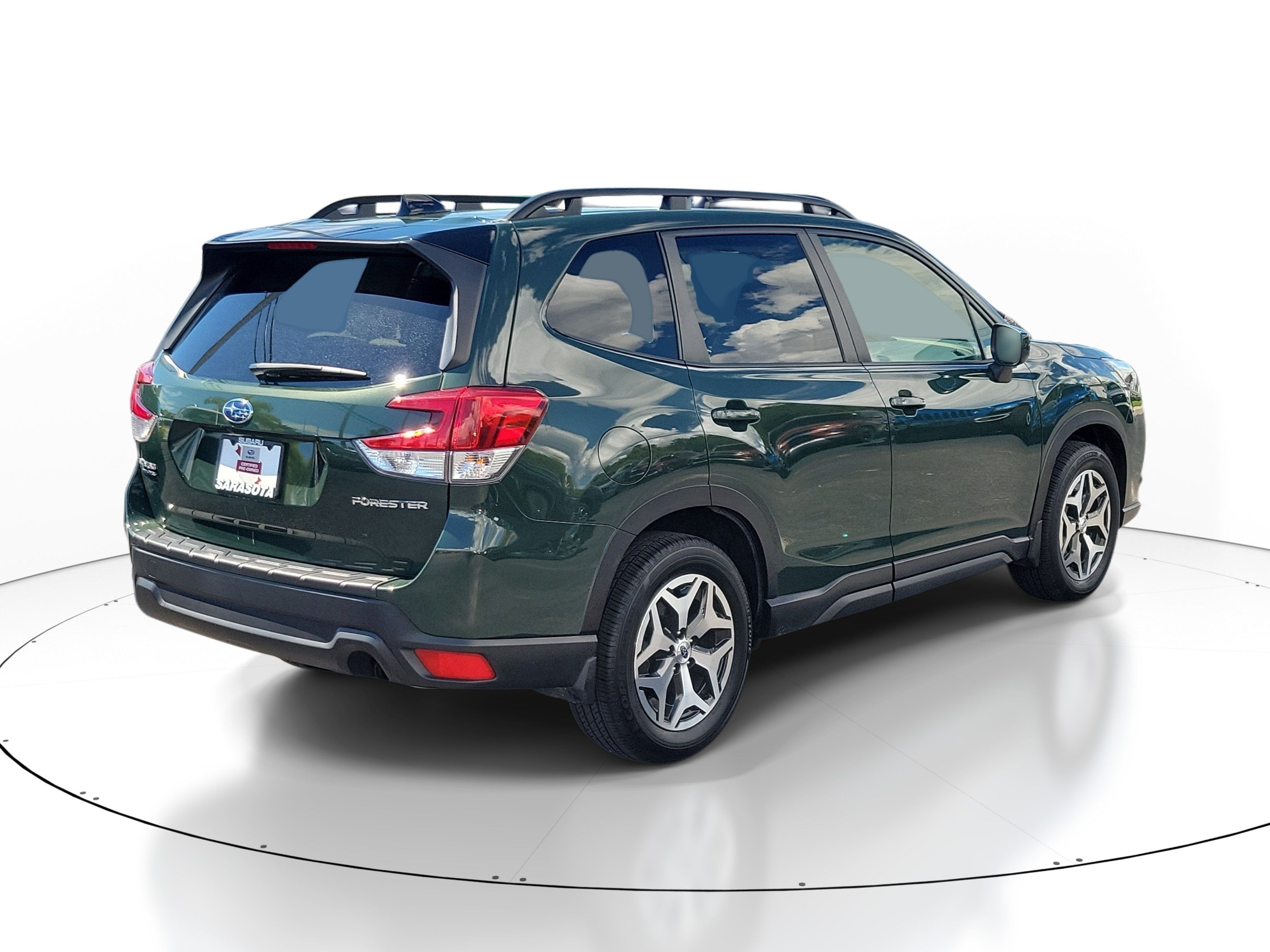 Certified 2024 Subaru Forester Premium AWD/4WD image 6