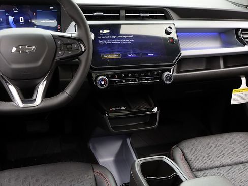 New 2027 Chevrolet Bolt RS w/ Technology Package FWD image 18