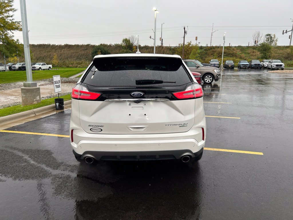 Certified 2019 Ford Edge Titanium w/ Equipment Group 301A AWD/4WD image 5
