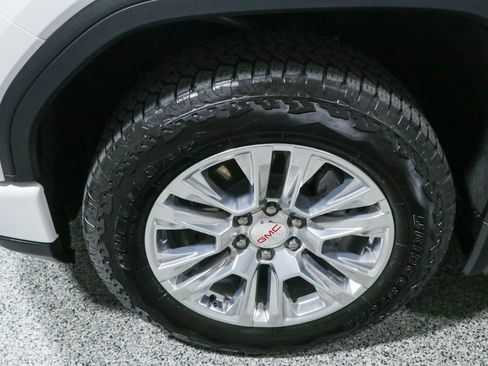 Used 2025 GMC Sierra 1500 Denali AWD/4WD image 11