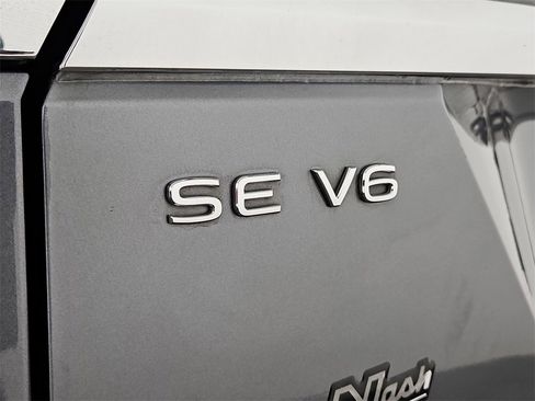 Used 2021 Volkswagen Atlas SE w/ Panoramic Sunroof Package image 38