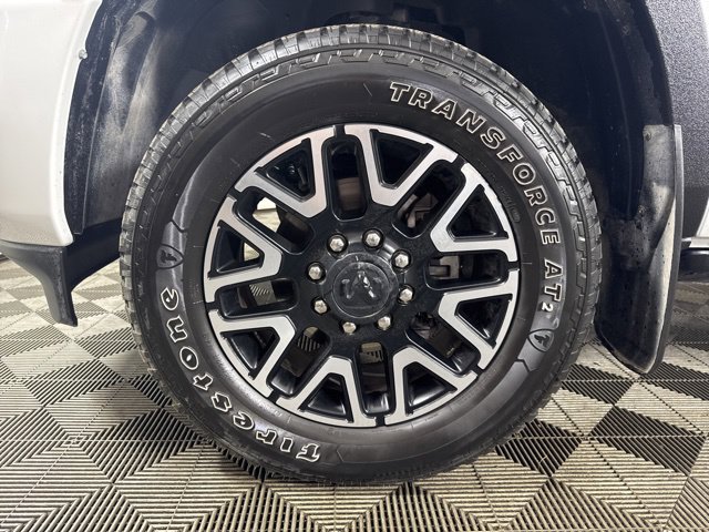 Used 2025 RAM 3500 Longhorn AWD/4WD image 10