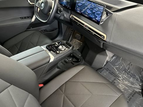 Used 2024 BMW iX xDrive50 w/ Sport Package image 16