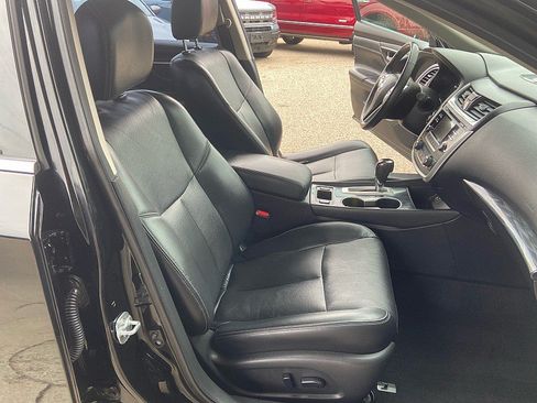 Used 2016 Nissan Altima 2.5 SL w/ Moonroof Package FWD image 23