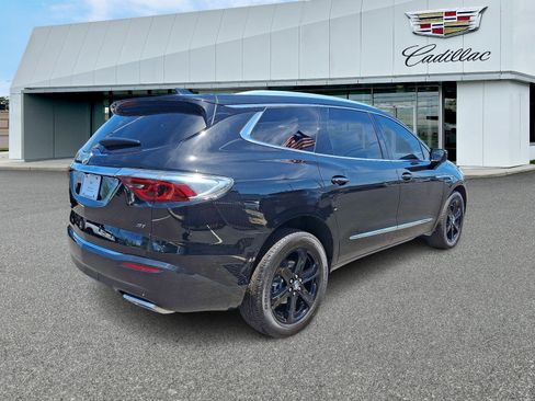 Used 2023 Buick Enclave Essence w/ Sport Touring Edition AWD/4WD image 6