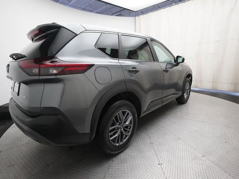 Used 2023 Nissan Rogue S AWD/4WD image 34