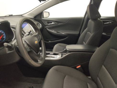 Used 2020 Chevrolet Malibu LS w/ LPO, Convenience Package 1 FWD image 17