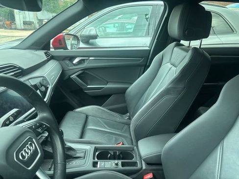 Used 2022 Audi Q3 2.0T Premium AWD/4WD image 4