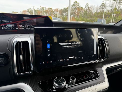 New 2025 Ford Expedition Max Platinum w/ Stealth Performance Package image 16