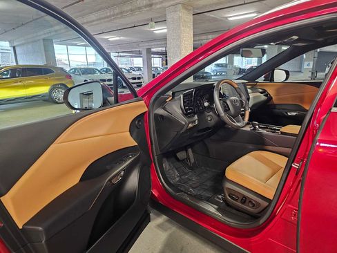 Used 2024 Lexus RX 350 Premium w/ Convenience Package image 26