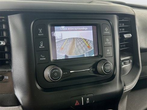 Used 2024 RAM 3500 Tradesman w/ Chrome Appearance Group image 20