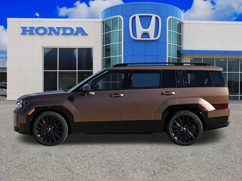 Used 2024 Hyundai Santa Fe Calligraphy FWD image 6