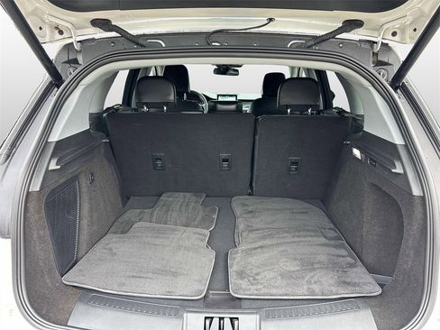 Used 2022 Lincoln Corsair AWD w/ Equipment Group 101A image 16