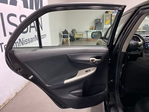 Used 2012 Toyota Corolla S FWD image 21