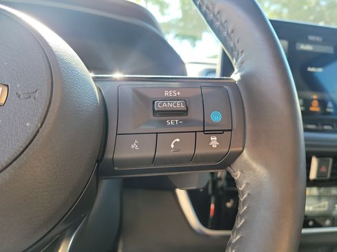 Certified 2023 Nissan Rogue SL w/ SL Premium Package FWD image 23