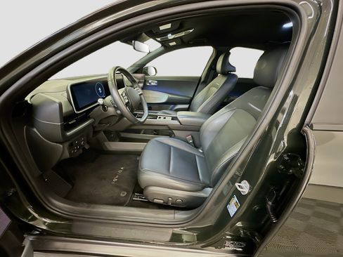 Used 2023 Hyundai Ioniq 6 SEL image 13