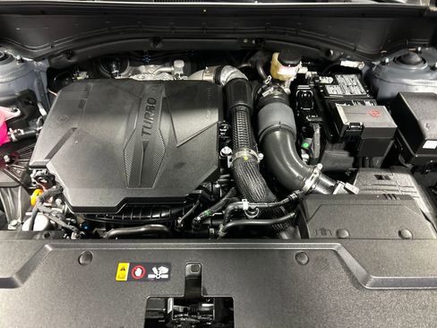 Used 2025 Hyundai Santa Fe SEL image 25