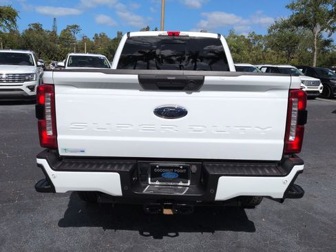 Used 2024 Ford F250 XL w/ STX Appearance Package AWD/4WD image 5