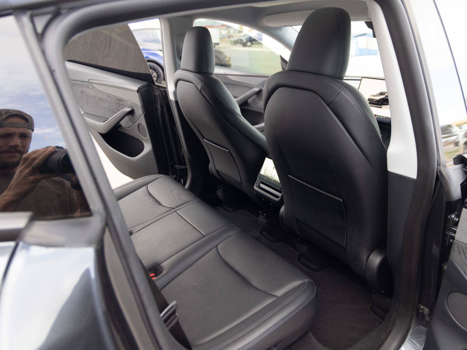 Used 2026 Tesla Model Y Long Range AWD/4WD image 18