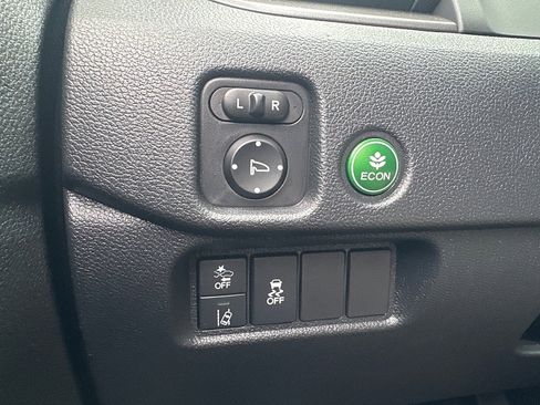 Used 2022 Honda Pilot Special Edition image 18