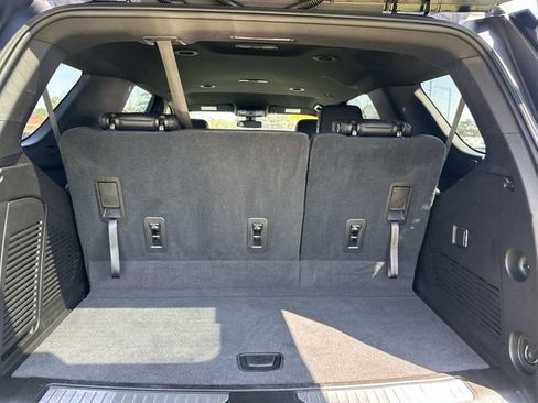 Used 2021 Chevrolet Tahoe Z71 image 10