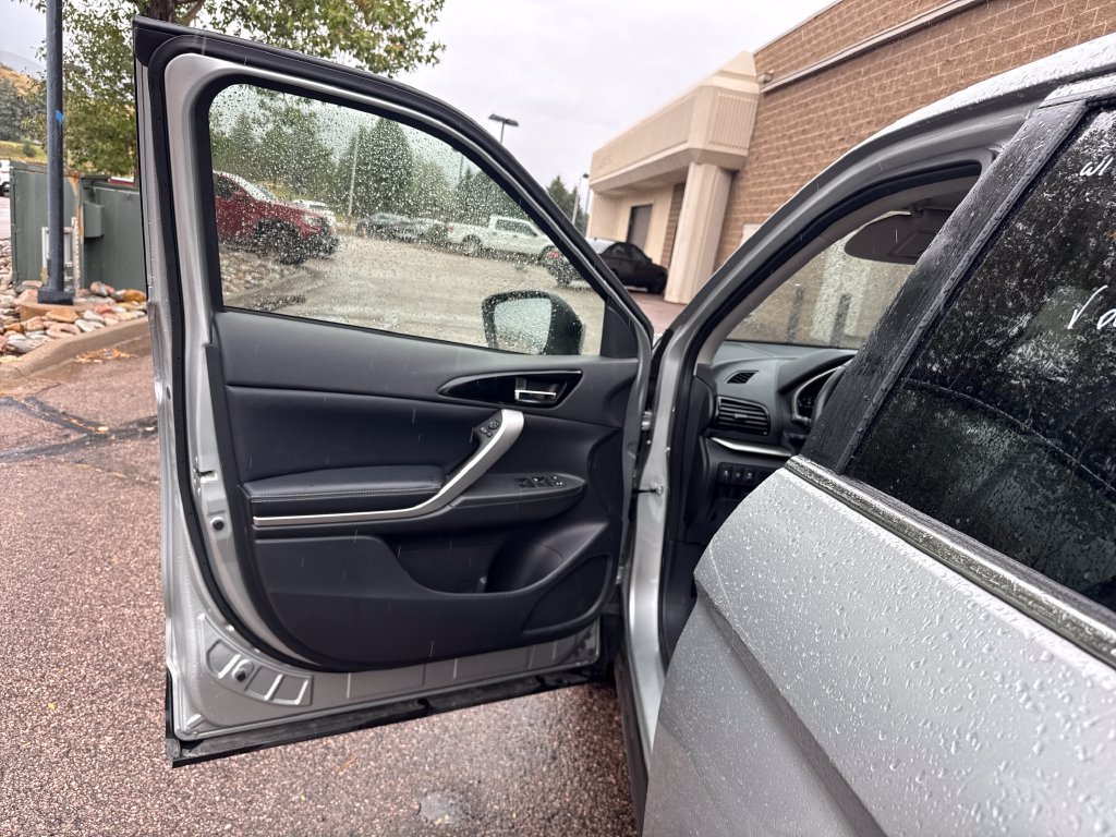 Used 2025 Mitsubishi Eclipse Cross SE AWD/4WD image 10