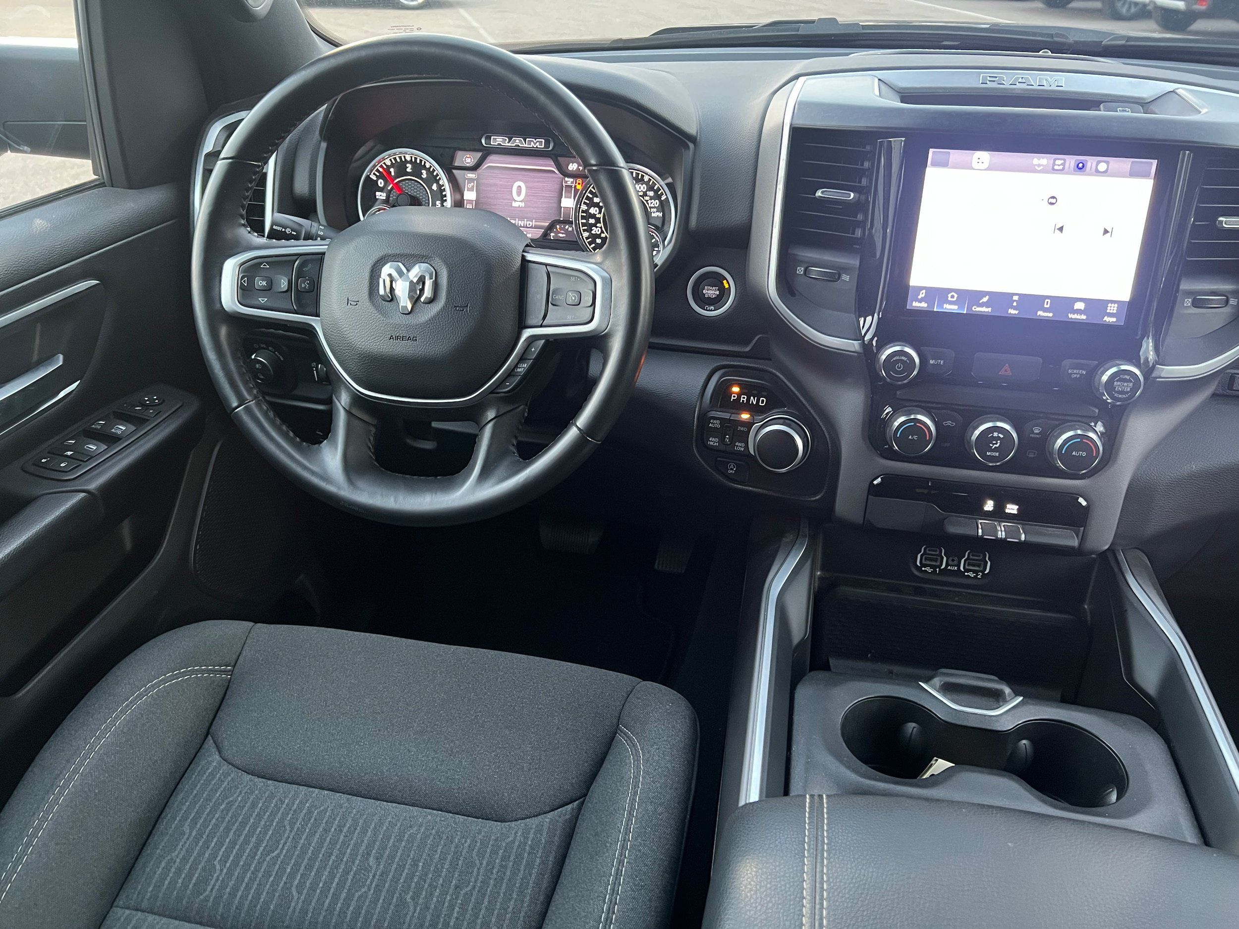 Used 2022 RAM 1500 Big Horn AWD/4WD image 15