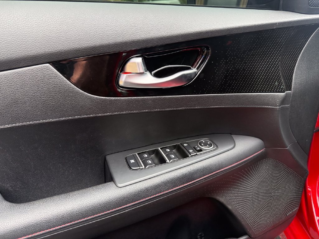 Used 2022 Kia Forte GT w/ GT2 Package FWD image 16