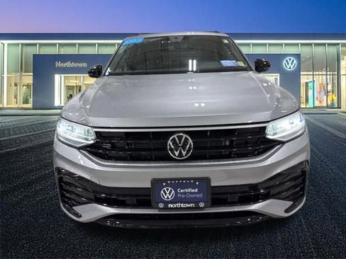 Used 2023 Volkswagen Tiguan SE R-Line image 7