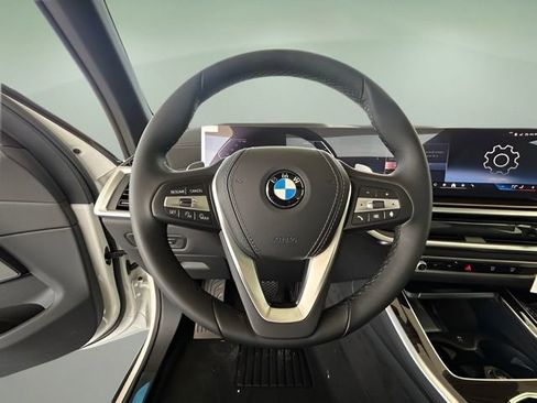 New 2026 BMW X5 xDrive40i w/ Premium Package image 17