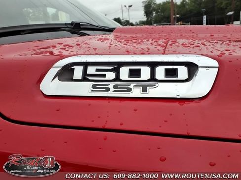 Used 2025 RAM 1500 Big Horn AWD/4WD image 11