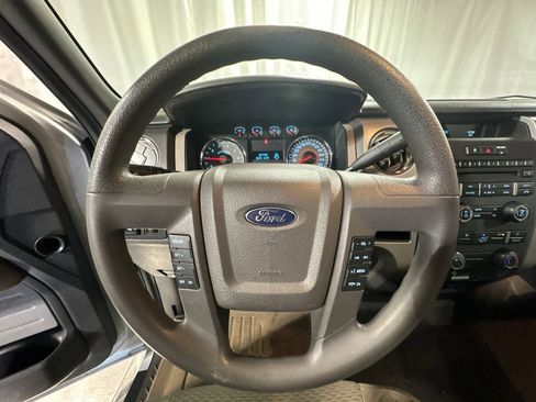 Used 2010 Ford F150 XLT image 22