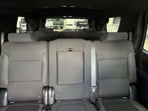 Used 2021 Chevrolet Tahoe LS RWD image 9