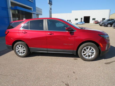 Used 2022 Chevrolet Equinox LT image 13