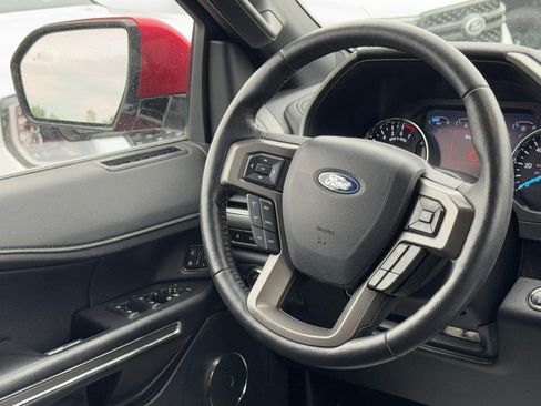 Used 2020 Ford Expedition XLT w/ Equipment Group 202A AWD/4WD image 13