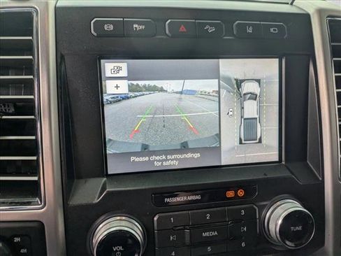 Used 2019 Ford F350 Platinum w/ Platinum Ultimate Package image 13