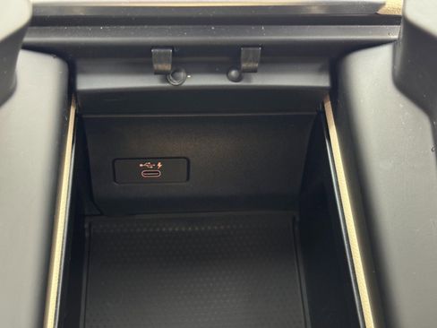 Used 2022 BMW X5 xDrive45e image 38