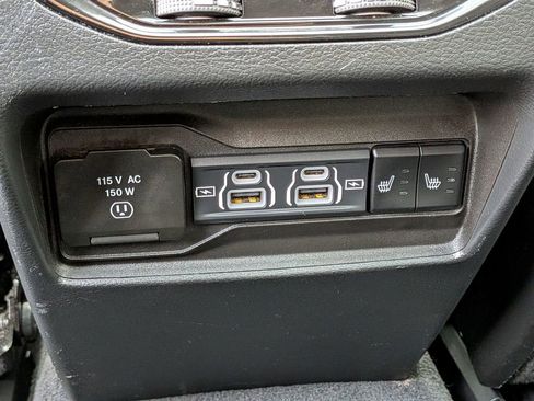 Used 2023 Jeep Grand Cherokee 30th Anniversary image 29