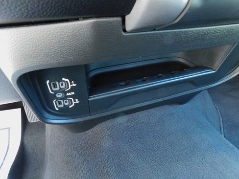 Used 2024 RAM 3500 Big Horn image 29