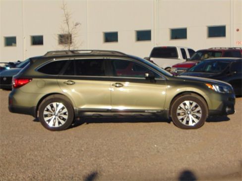 Used 2016 Subaru Outback 2.5i Limited w/ Popular Package #4 image 3