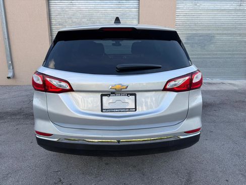 Used 2021 Chevrolet Equinox LT FWD image 18