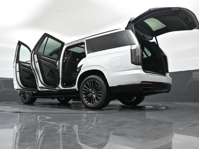 Used 2025 Cadillac Escalade Sport Platinum AWD/4WD image 59