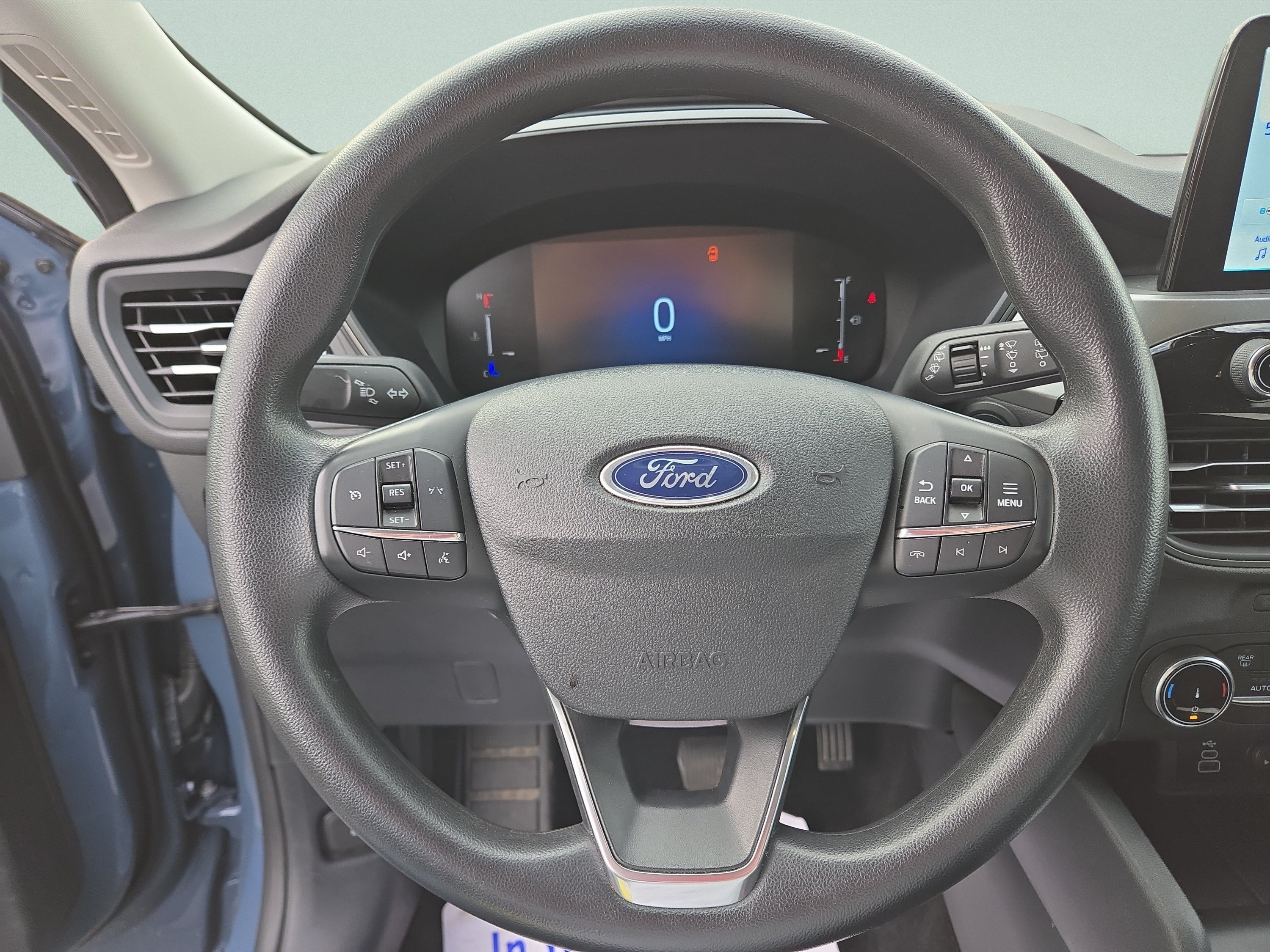 Used 2025 Ford Escape Active AWD/4WD image 16