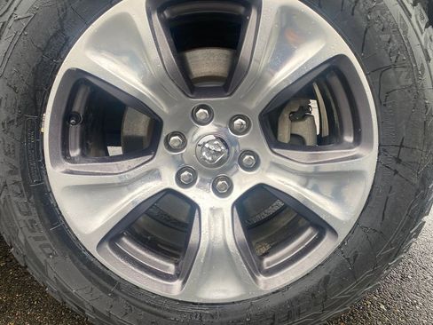 Used 2023 RAM 1500 Laramie image 13