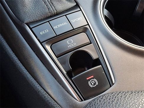 Used 2023 Toyota Camry XSE image 23