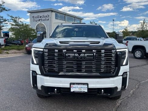 New 2026 GMC Sierra 3500 Denali Ultimate AWD/4WD image 10