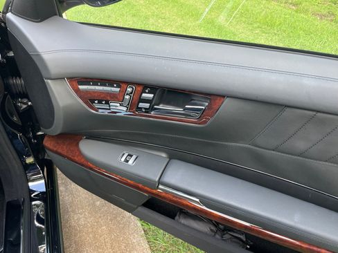 Used 2007 Mercedes-Benz CL 600 image 29