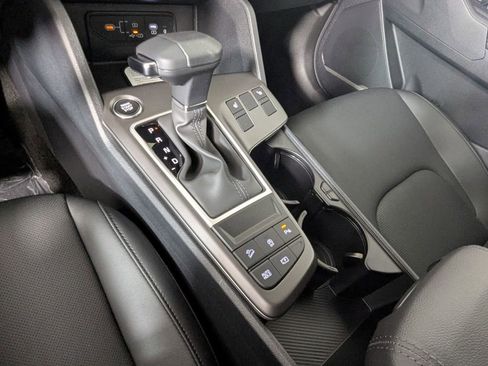 New 2026 Kia Sportage EX FWD image 21