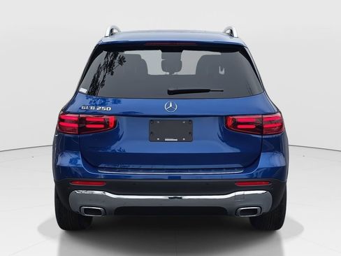 New 2026 Mercedes-Benz GLB 250 image 6