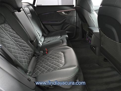 Used 2024 Audi SQ8 Premium Plus image 15